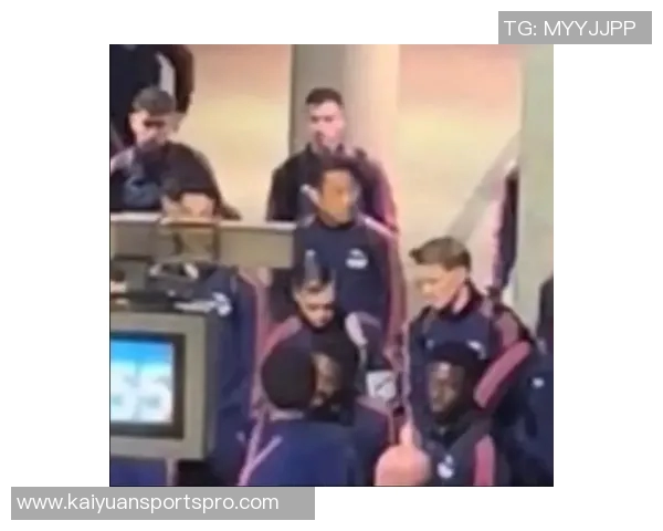 巴媒报道弗拉门戈与费利佩路易斯续约谈判遇阻主要因薪资问题