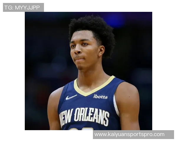 墨菲表现惊艳九投六中斩获18分5篮板3抢断三分球命中率高达80